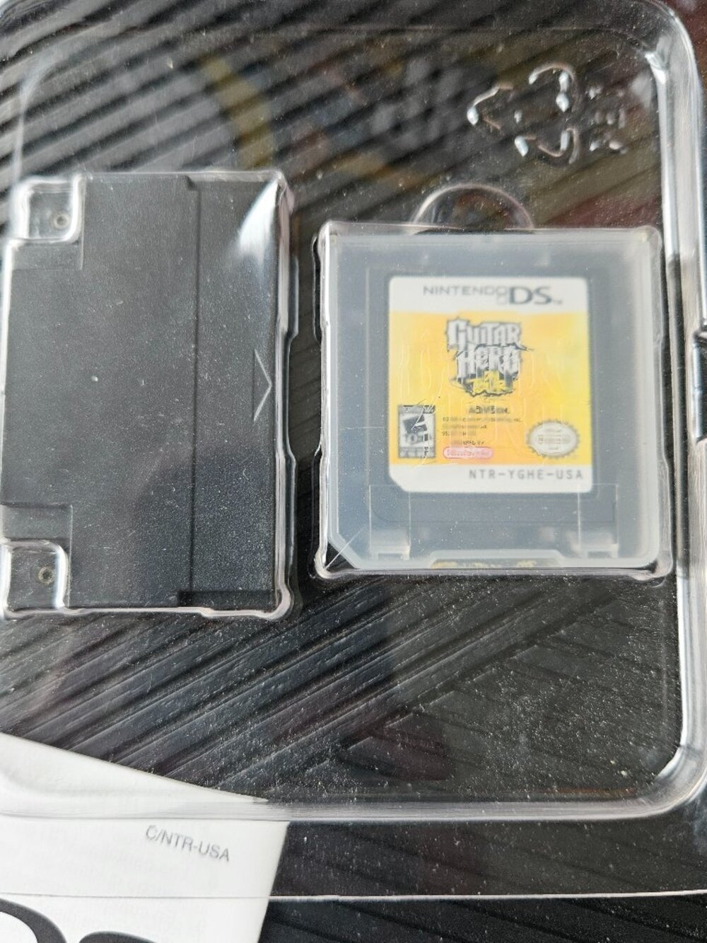 Guitar Hero On Tour Video Game Bundle Nintendo DS with Stickers (No pick stylus) - Picture 3 of 15